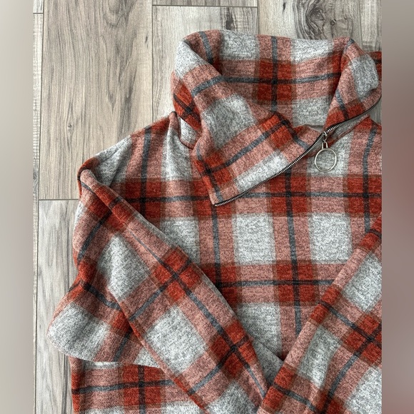 White Birch Plaid Cowl Neck Sweater Sweatshirt  Zip Detail Gray/OrangeSz L - Picture 2 of 7